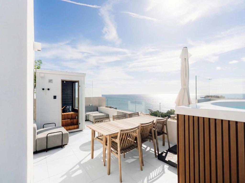 Palm Beach 3 bdr terraced house with Jacuzzi - 1