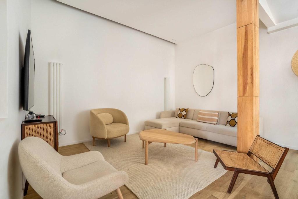 Tour Eiffel - Champ de Mars Exquisite 3BD 3BTH - 5