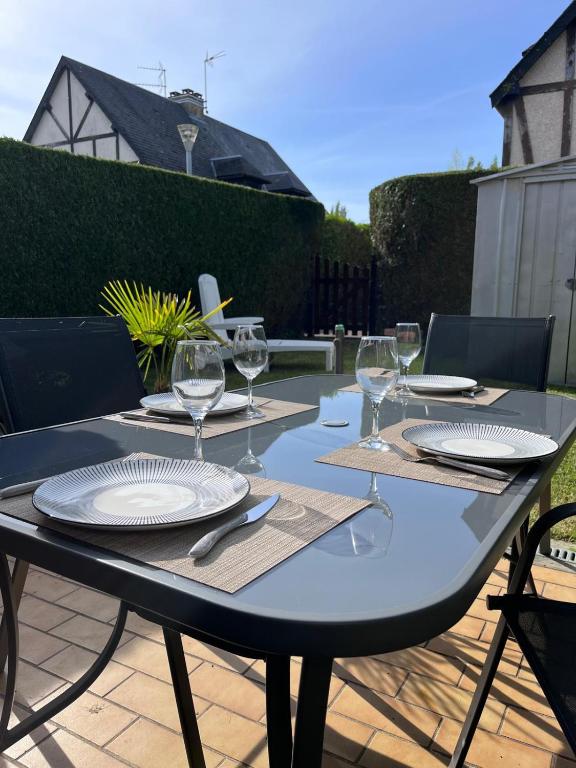 Cottage cosy avec jardin, piscine et parking - 5
