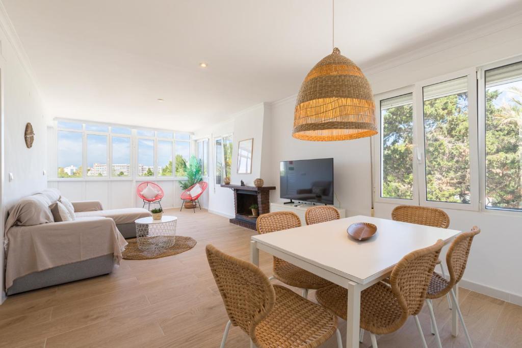 Apartamento amplio con parking en javea - 1