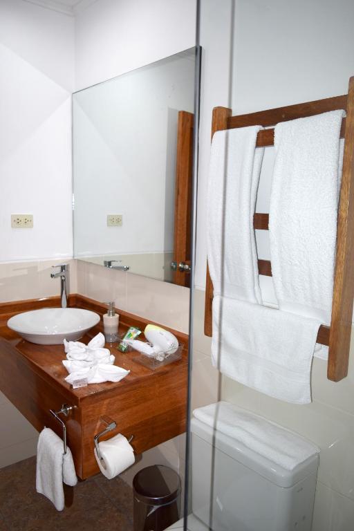 Hotel Jungle House photo