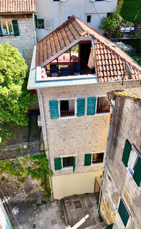Mediterranean Stone Villa in Old Town - 4