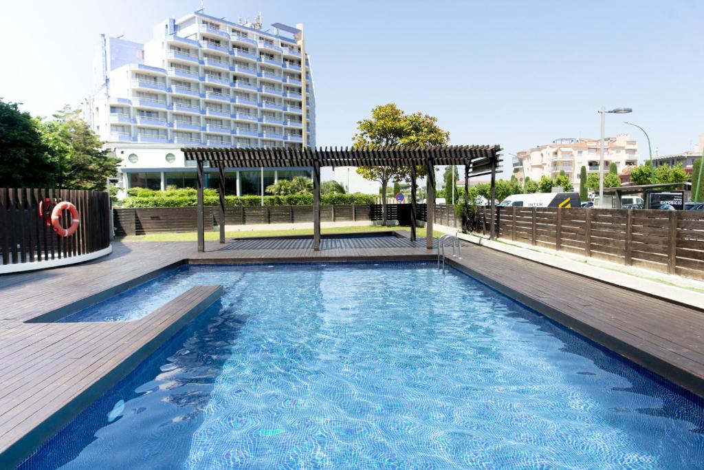WELCS APARTAMENTO 381 EMP con piscina comunitaria - 1