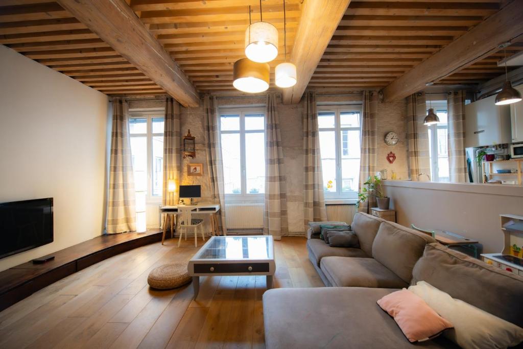 Le Grand Colomes - 1