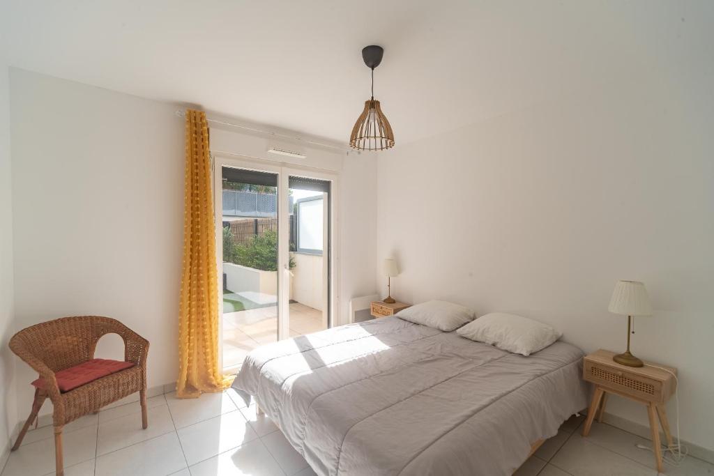 Le Lavandou Ensoleillé - Bel appt avec terrasse - 4
