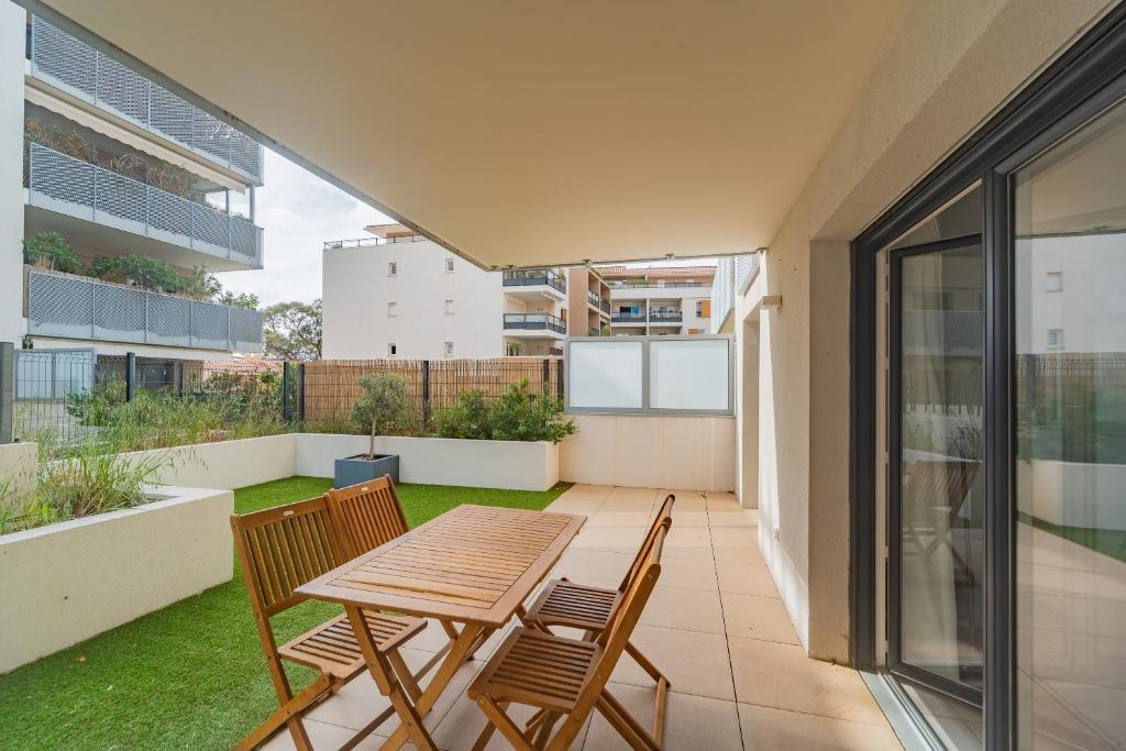 Le Lavandou Ensoleillé - Bel appt avec terrasse - 3