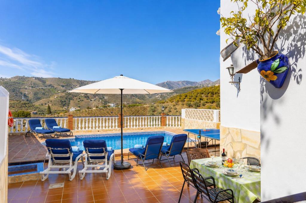 Villa Ana y Garcia - 4