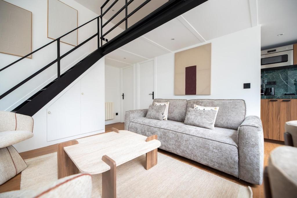 Modern & Comfy Apartment in Central Paris - 3