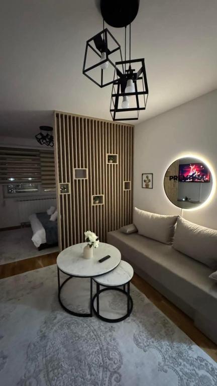Premium Apartman Bulevar Sarajevo - 1