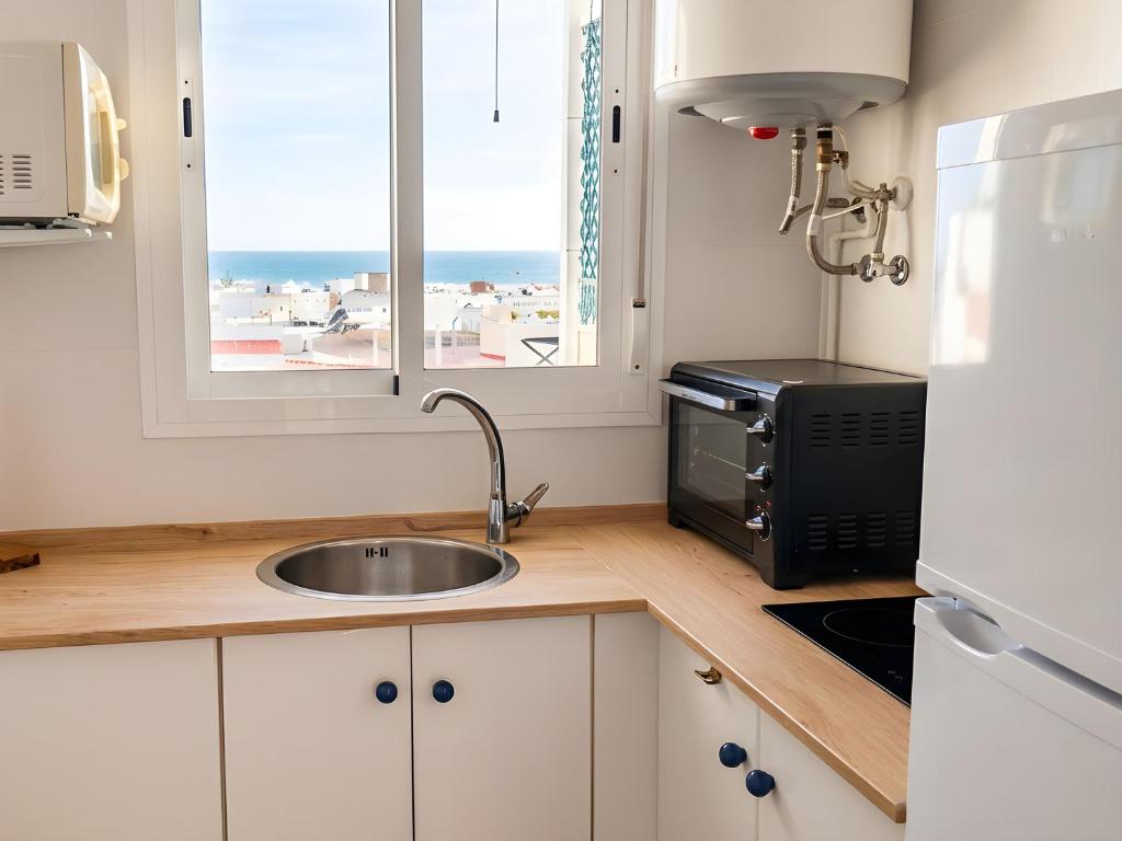 Apartamento vistas al mar y terraza cerca de la playa - 3