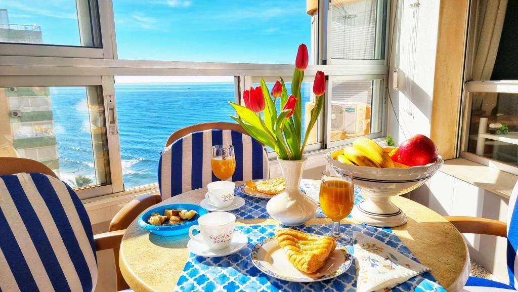 Beachfront apartment Madrid 709 - 1