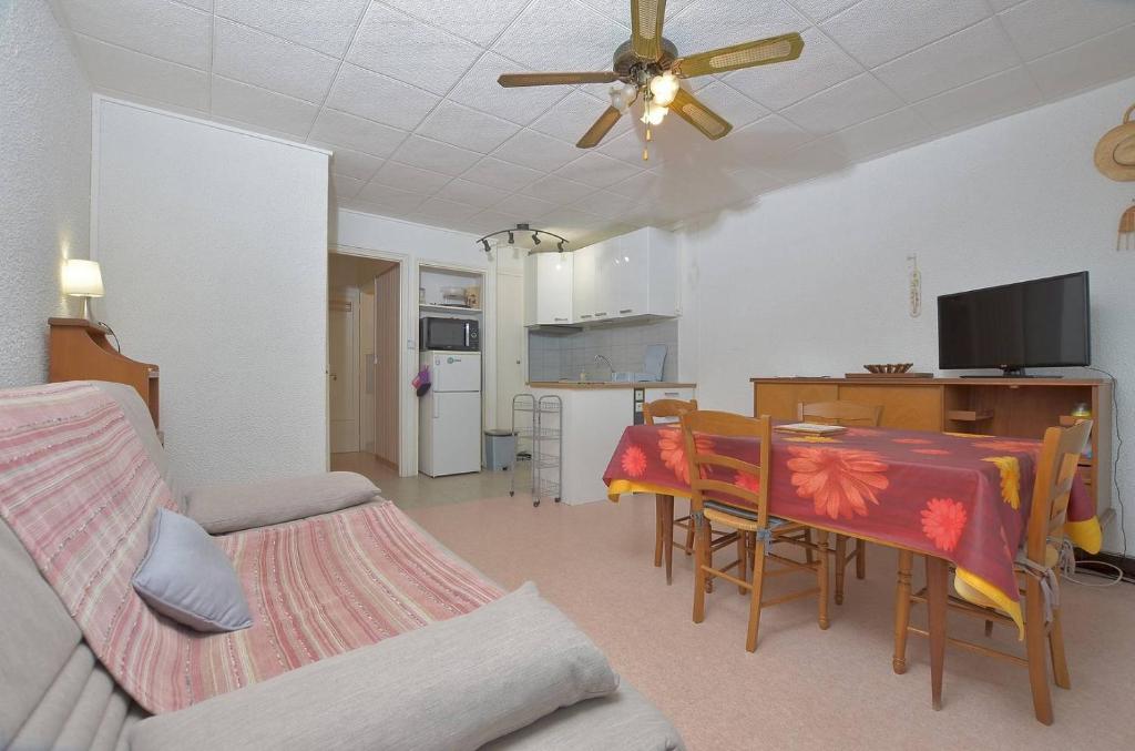 Grand Large B12, appartement T2, face mer, 4 personnes, centre ville du grau du roi - 4