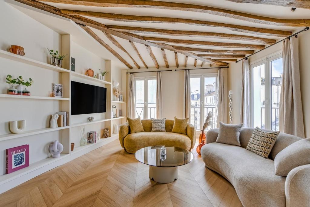 Pick A Flat's Apartements in Notre Dame de Paris - Rue Dauphine - 1