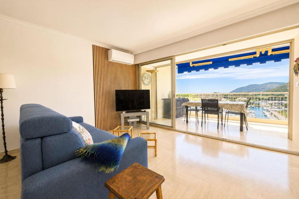 Appt 8 pers vue mer & piscine - 10 minutes de Cannes - 4