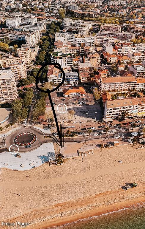 Duplex 75m2, Plage de sable fin à 1 min à pied - 2