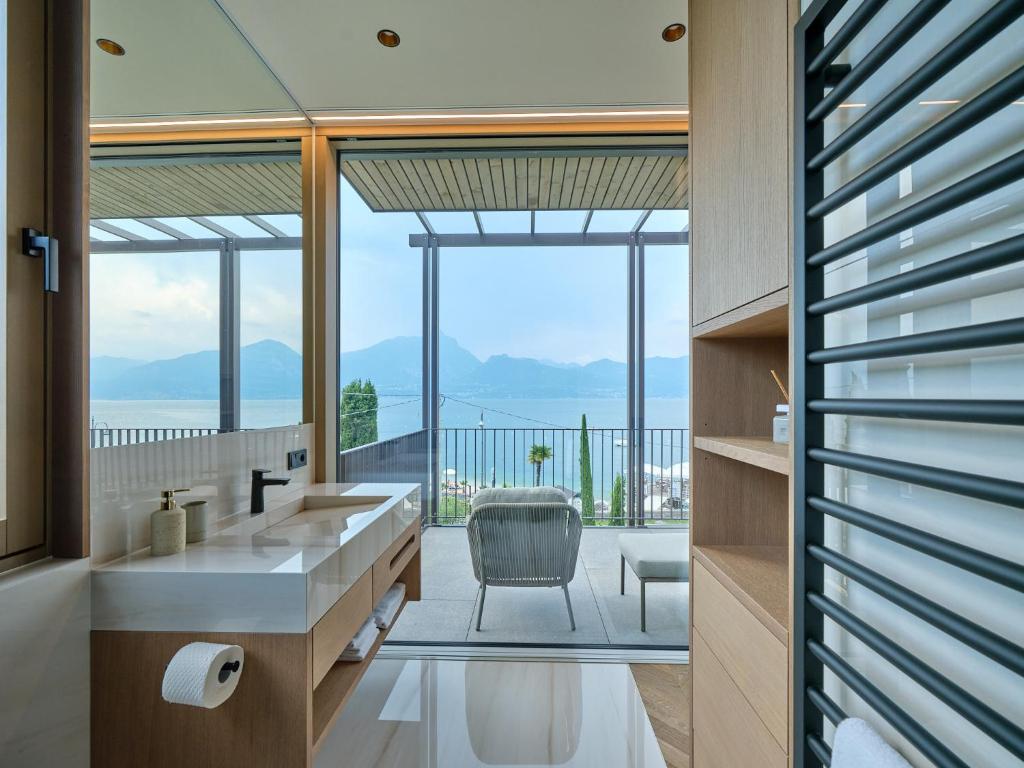Luxury Apartments La Baia - 4