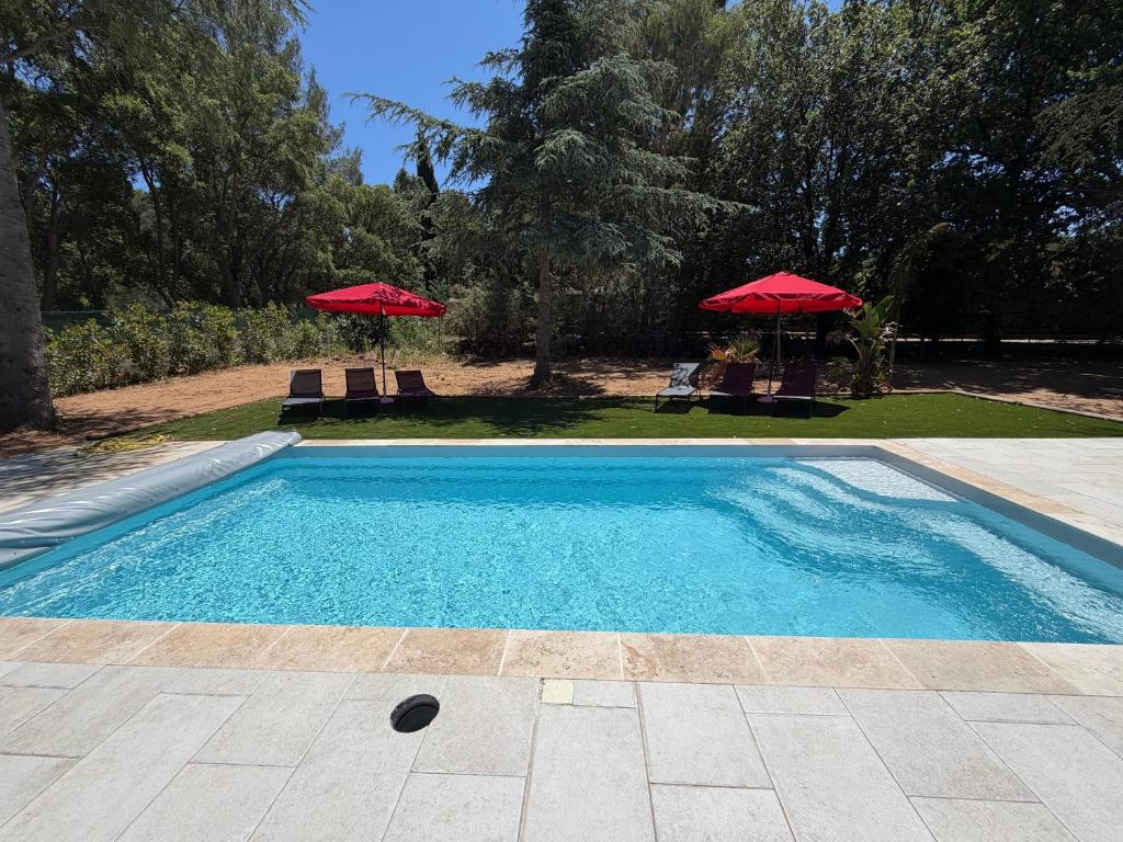 Villa climatisée piscine 8 couchages - 4