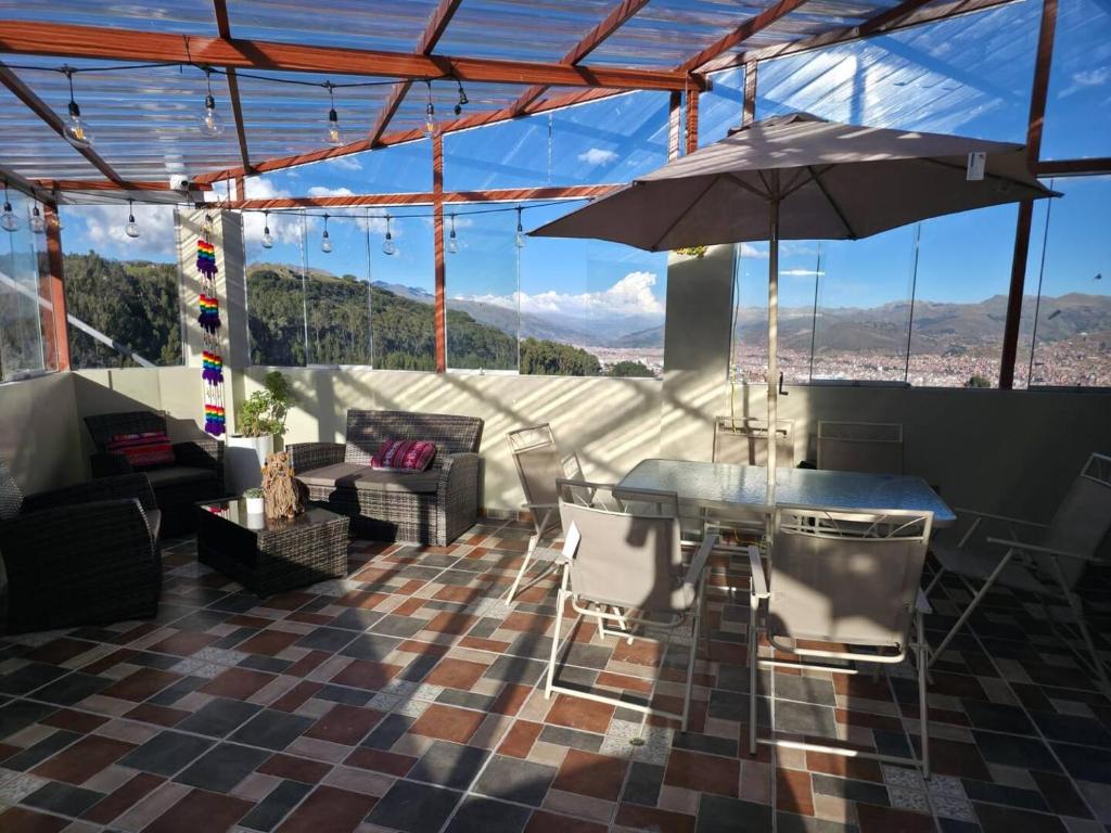 Cusco Santa Ana by Vibrant - 1