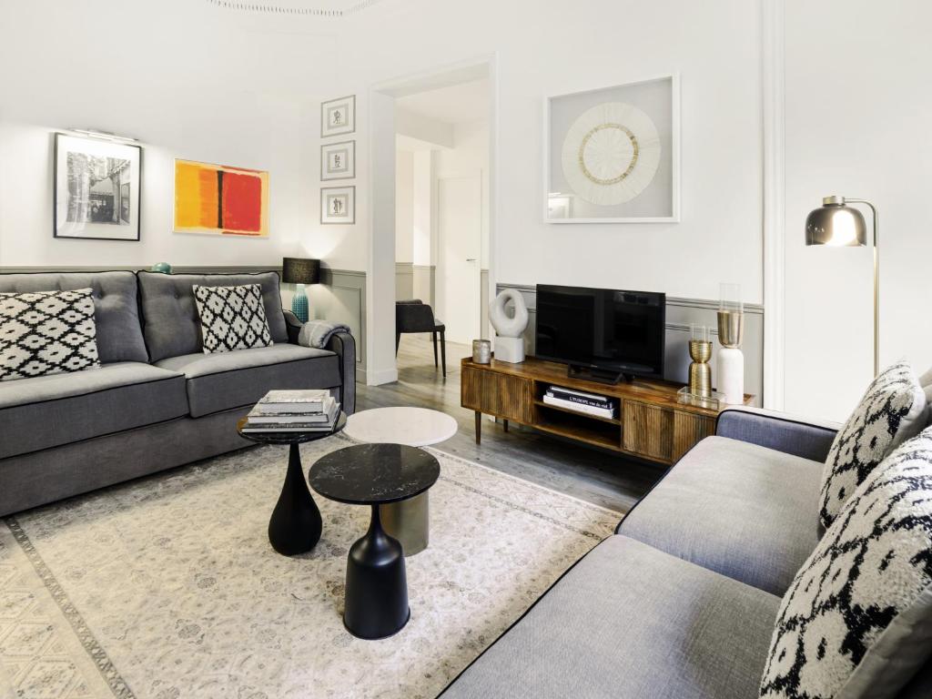 LivinParis - Luxury AC 4 Bedrooms Opera I - 1