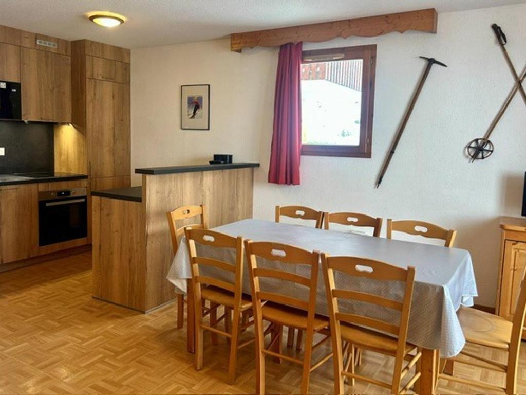 Location 4 Pièces avec Balcons pour 8 à Puy-Saint-Vincent - 1
