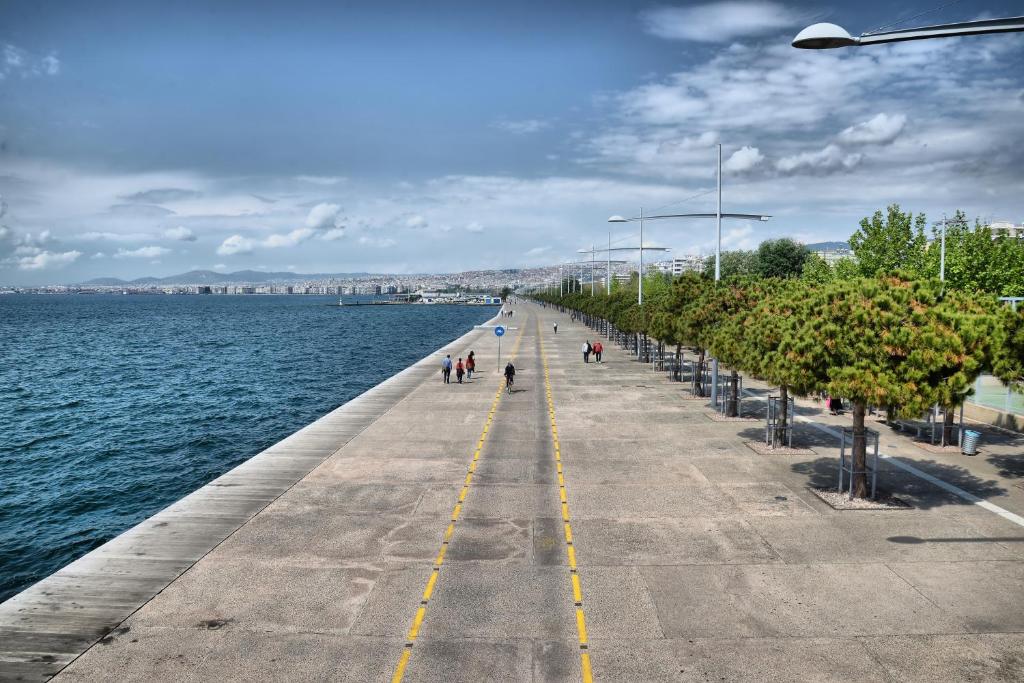 Orestias Kastorias photo