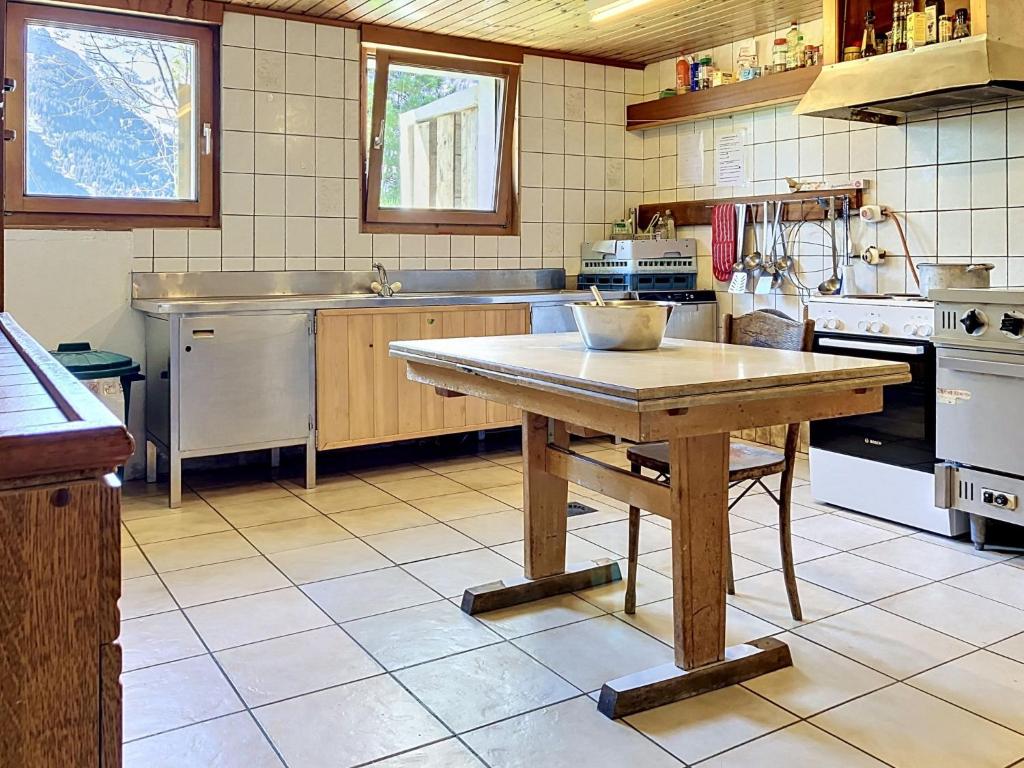 Apartment Chalet Anthamatten-1 by Interhome - 4