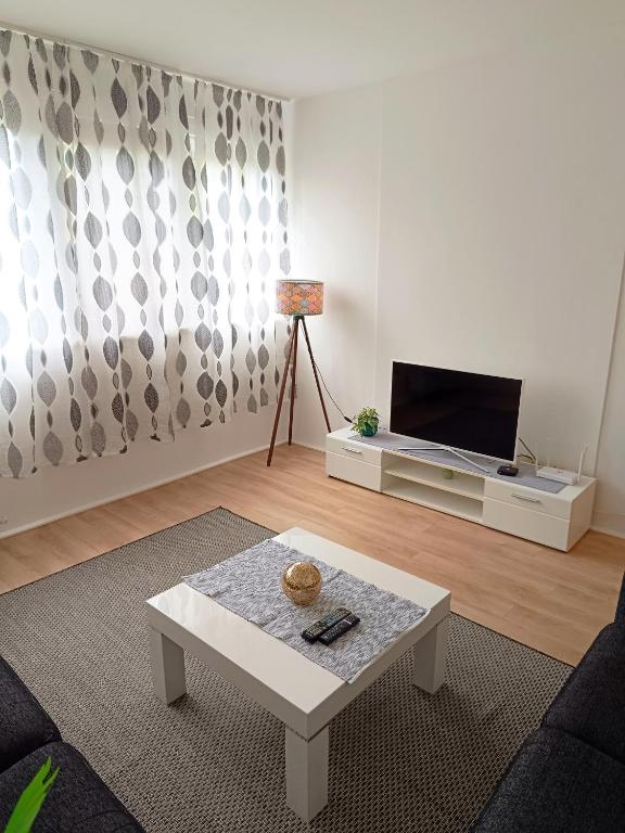 Cozy Corner - 1