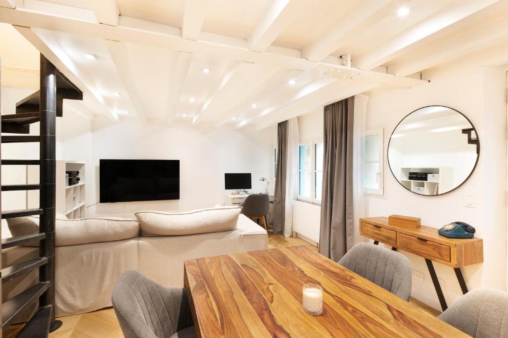 Duplex Hyper Centre Montorgueil - 60m2, 2 chambres et 2 salles de bain - 4