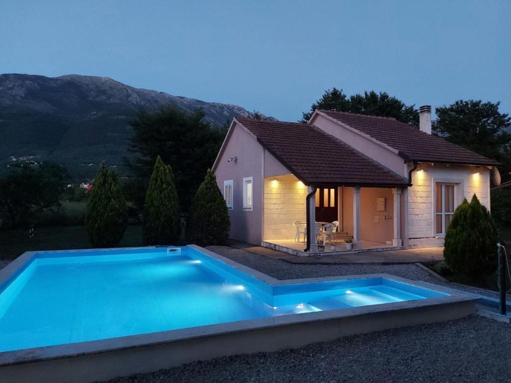 Boka Garden Retreat - Private Pool & Large Garden Near Kotor and Tivat - 1