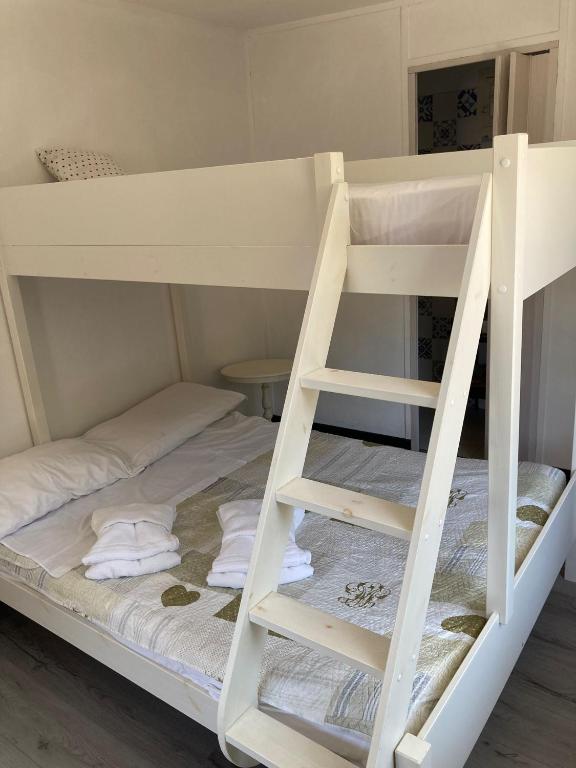 Summer Beach Rooms - 2