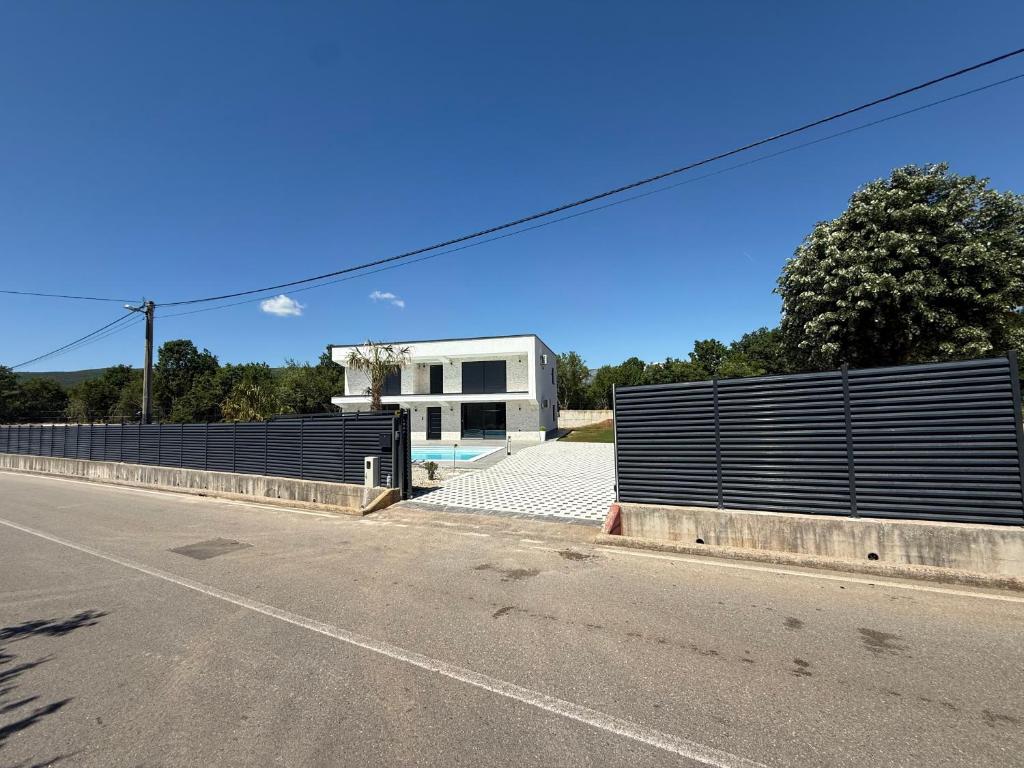 Vila Handzic - 4