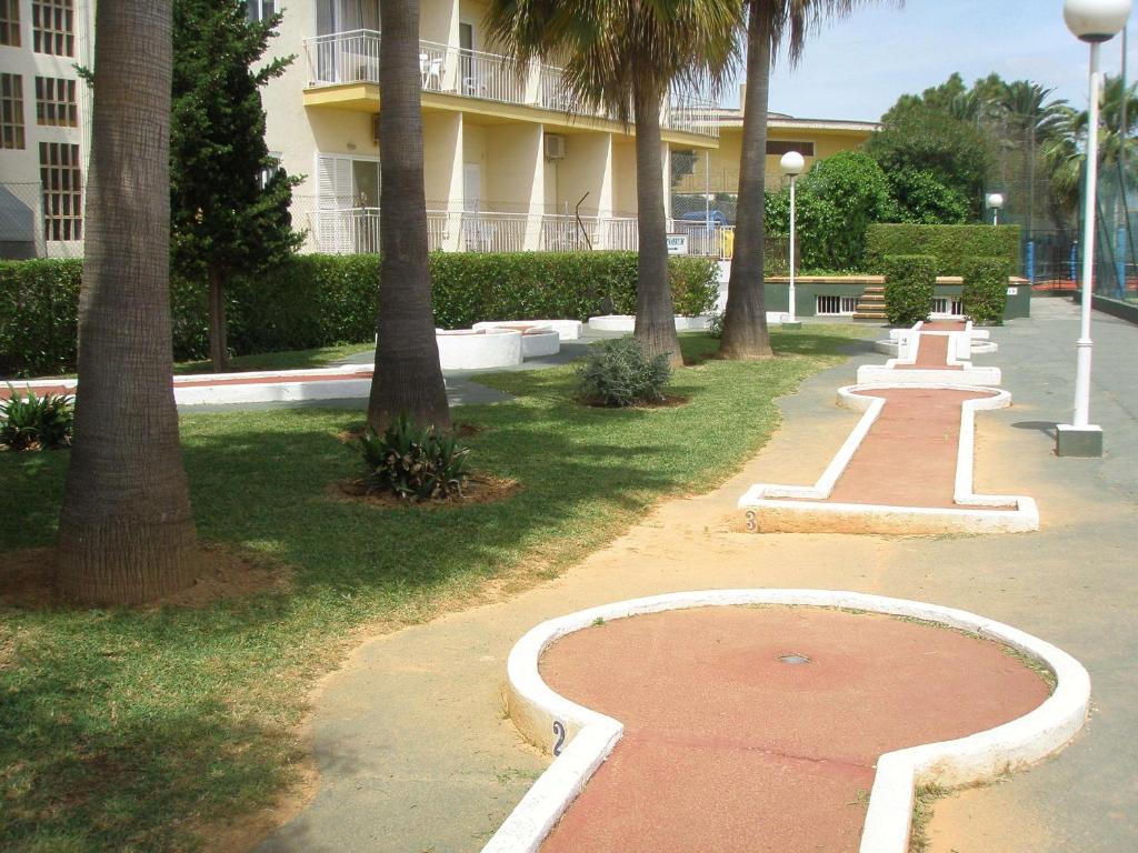 Hotel Metropolitan Playa 3 Sup — Sports & recreation in Playa de Palma, Balearic Islands