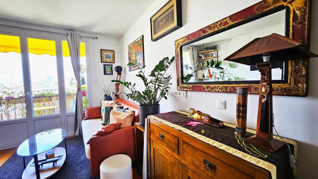 Apt 60m2 with balcony for 4, Eifel Tower view from room - 5