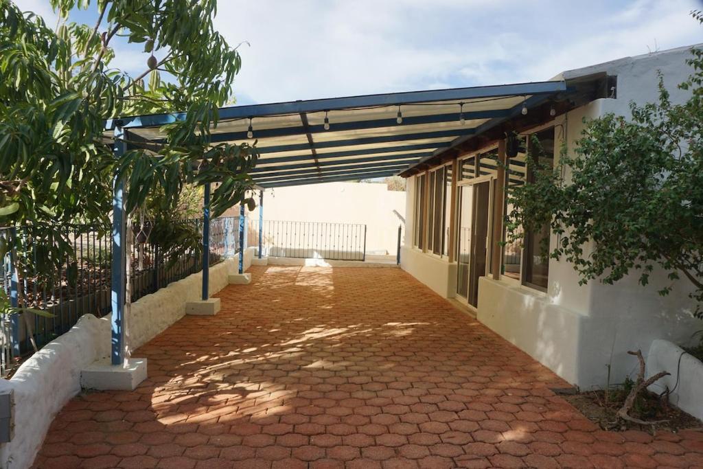 Large studio with private patio in Casa Cornucopia - 4