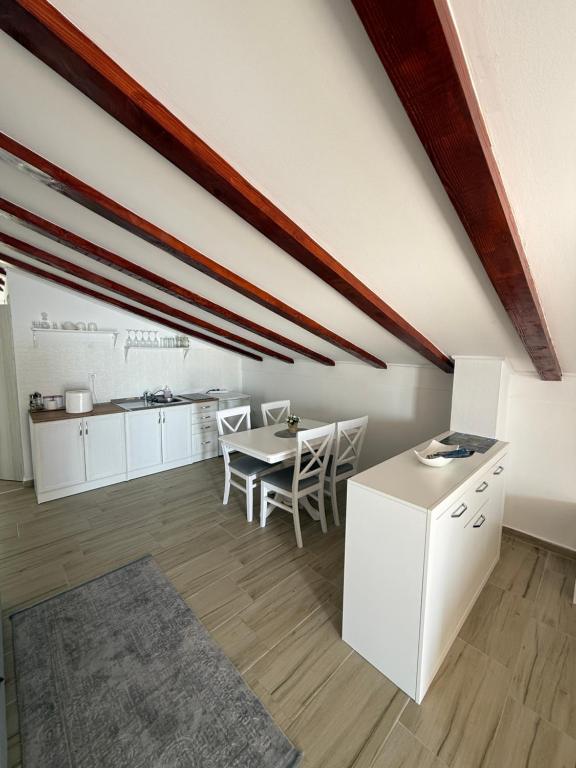 Studio Kuljace 3 - 5