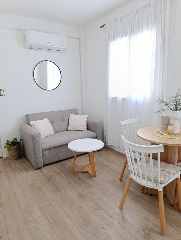 cozy apartment near Belgrano golf lake airport - 2