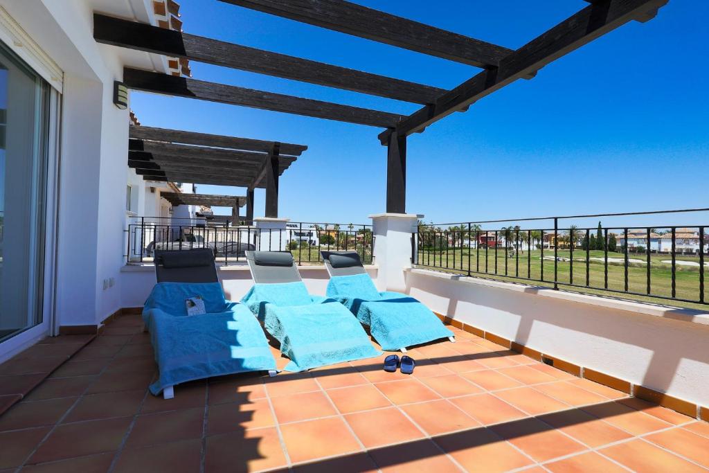 Luxury front line holiday villa - 2