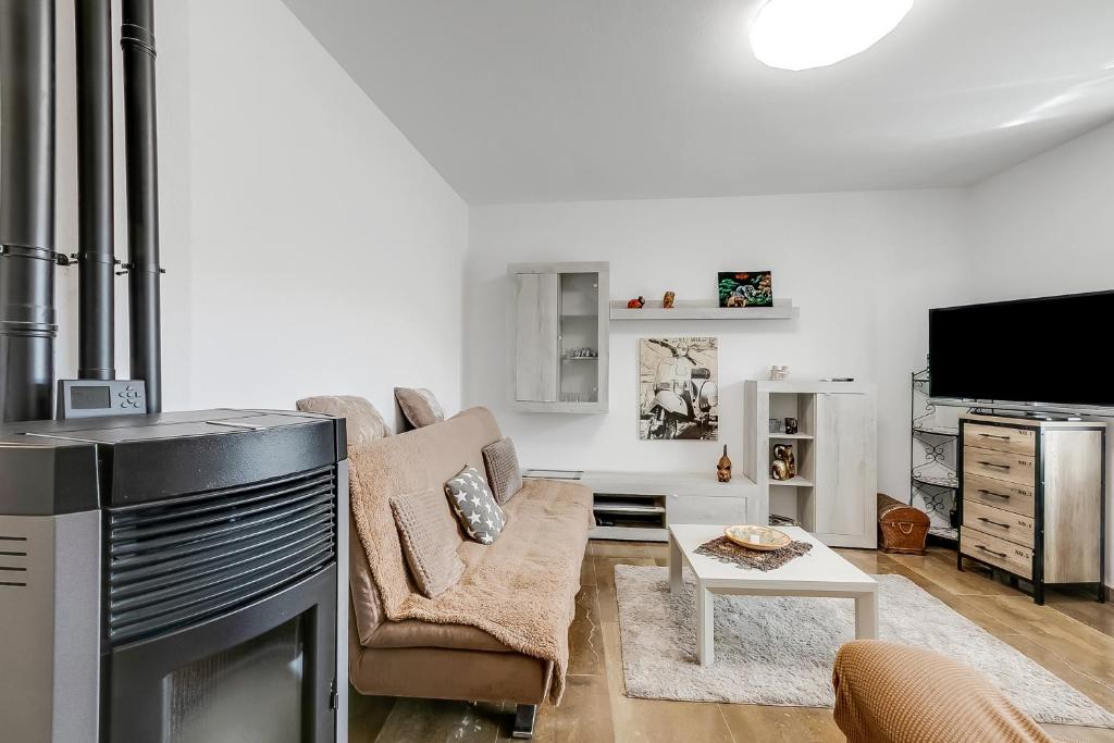 L' angolino di Cannobio: Stone Home for 4 with Terrace - Happy Rentals - 4