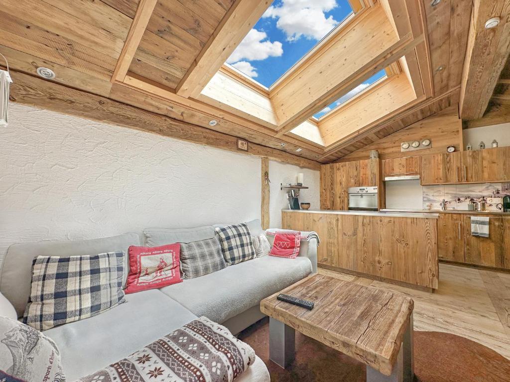 Matterhorn Alpine Hideaway, Cozy Renovated Condo - 1