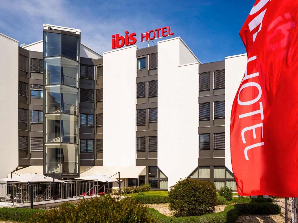 ibis Lausanne Crissier - 3