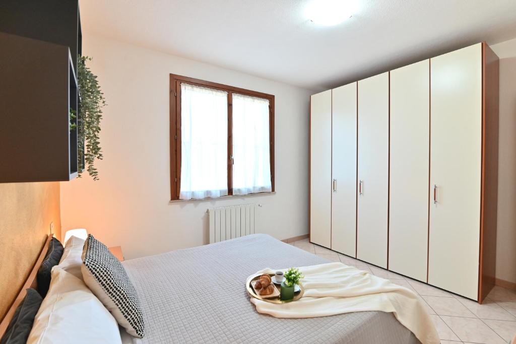 IzzHome Orange Tree - 5