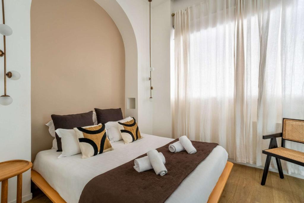 Tour Eiffel - Champ de Mars Exquisite 3BD 3BTH - 2