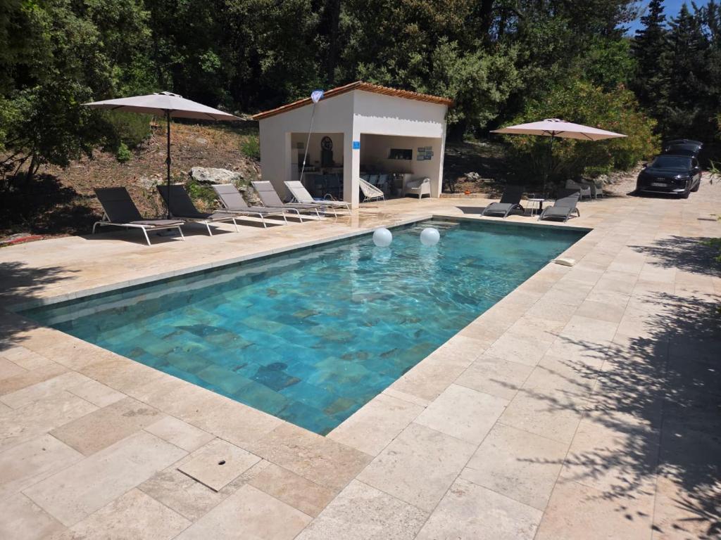 La Bastide Blanche Magnifique villa 5 étoiles 5 chambres et piscine privée sur 6500 m VAR - 2