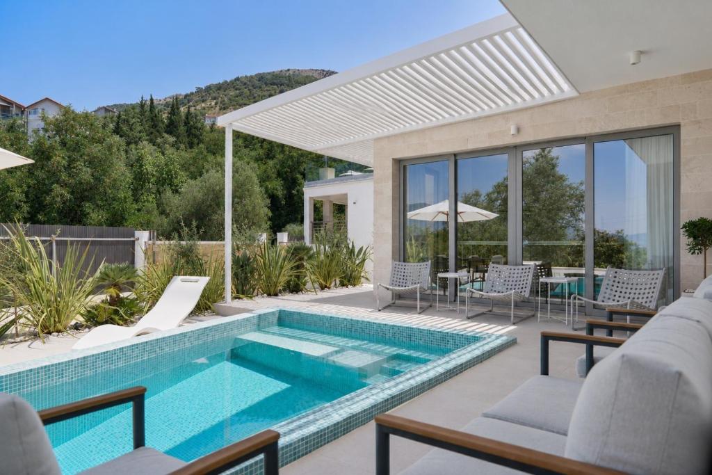 White Pearl Villa - 3