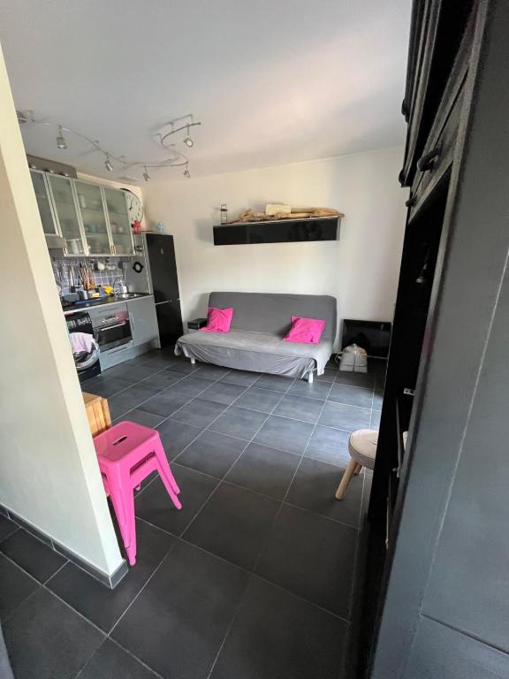 Studio in Saint-Aygulf with direct beach access - 4