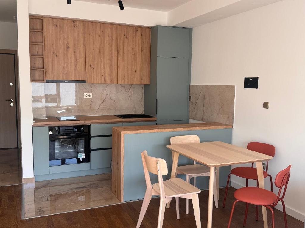 In apartman 2 - 1