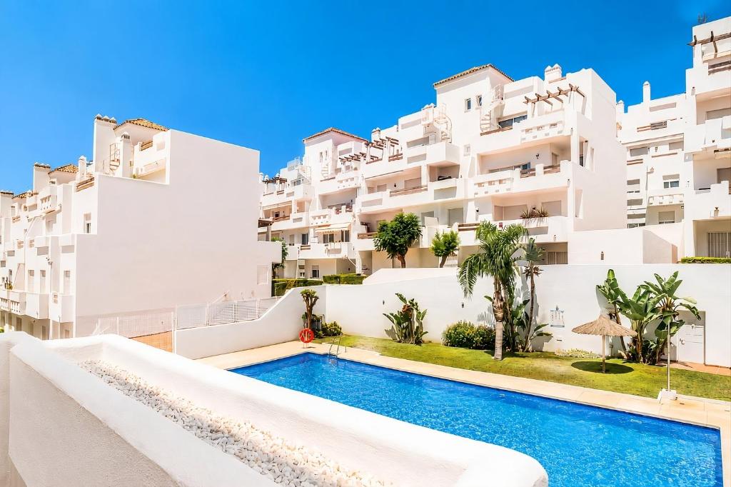 VR1B - Golfside Escape Near Estepona - 1