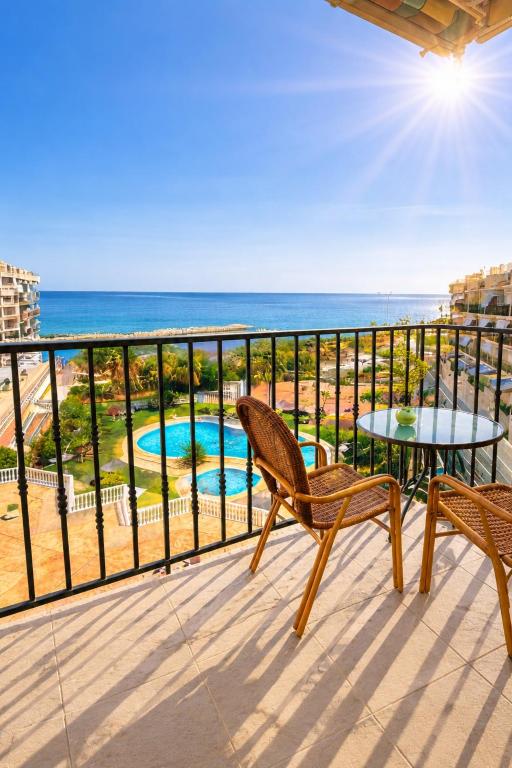 Primera línea, playa, piscina y amanecer - 4