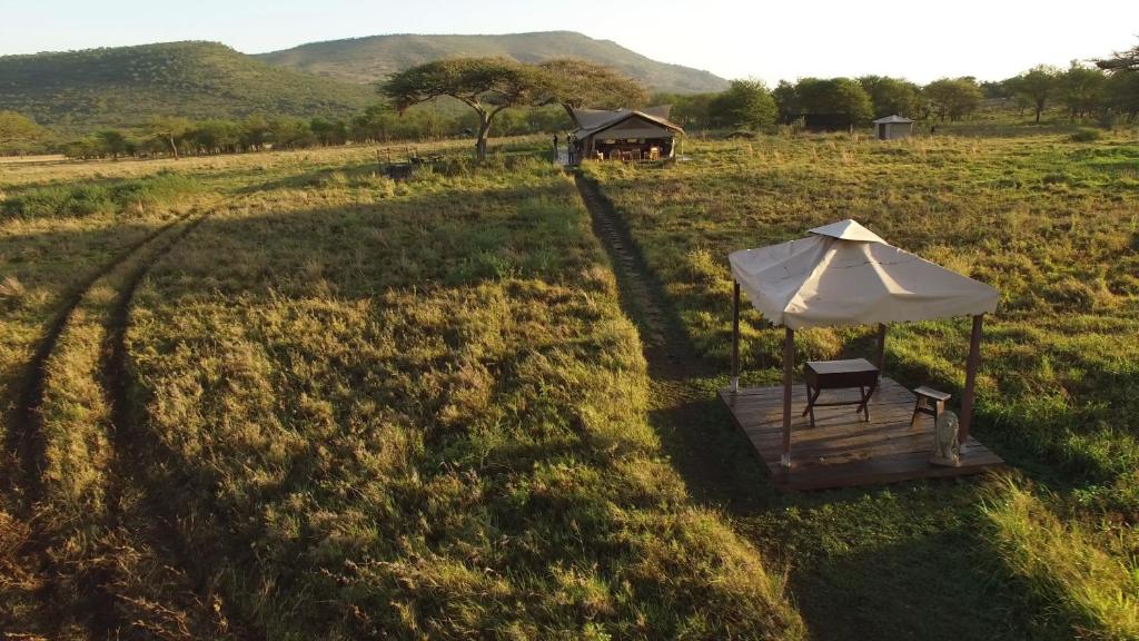 Asanja Africa Luxury Tent photo