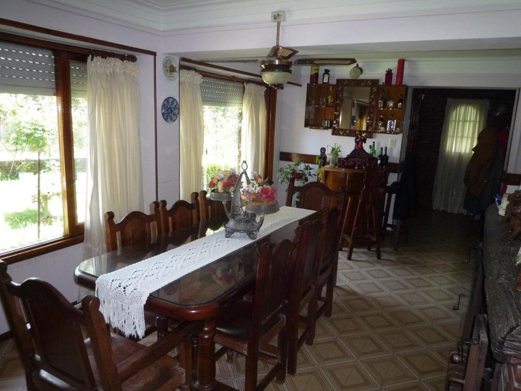 Chalet familiar adosado Rosas Rojas - 4